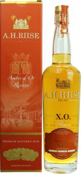A.H. Riise XO Ambre d'Or Reserve Rum 700 ml = Flasche