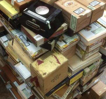 Zigarren-Kisten (ohne Inhalt) 5 Stück leere Kisten = Paket 1 5 Stück leere Kisten = Paket 1