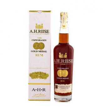 A.H. Riise 1888 Copenhagen Gold Medal Rum 700 ml = Flasche